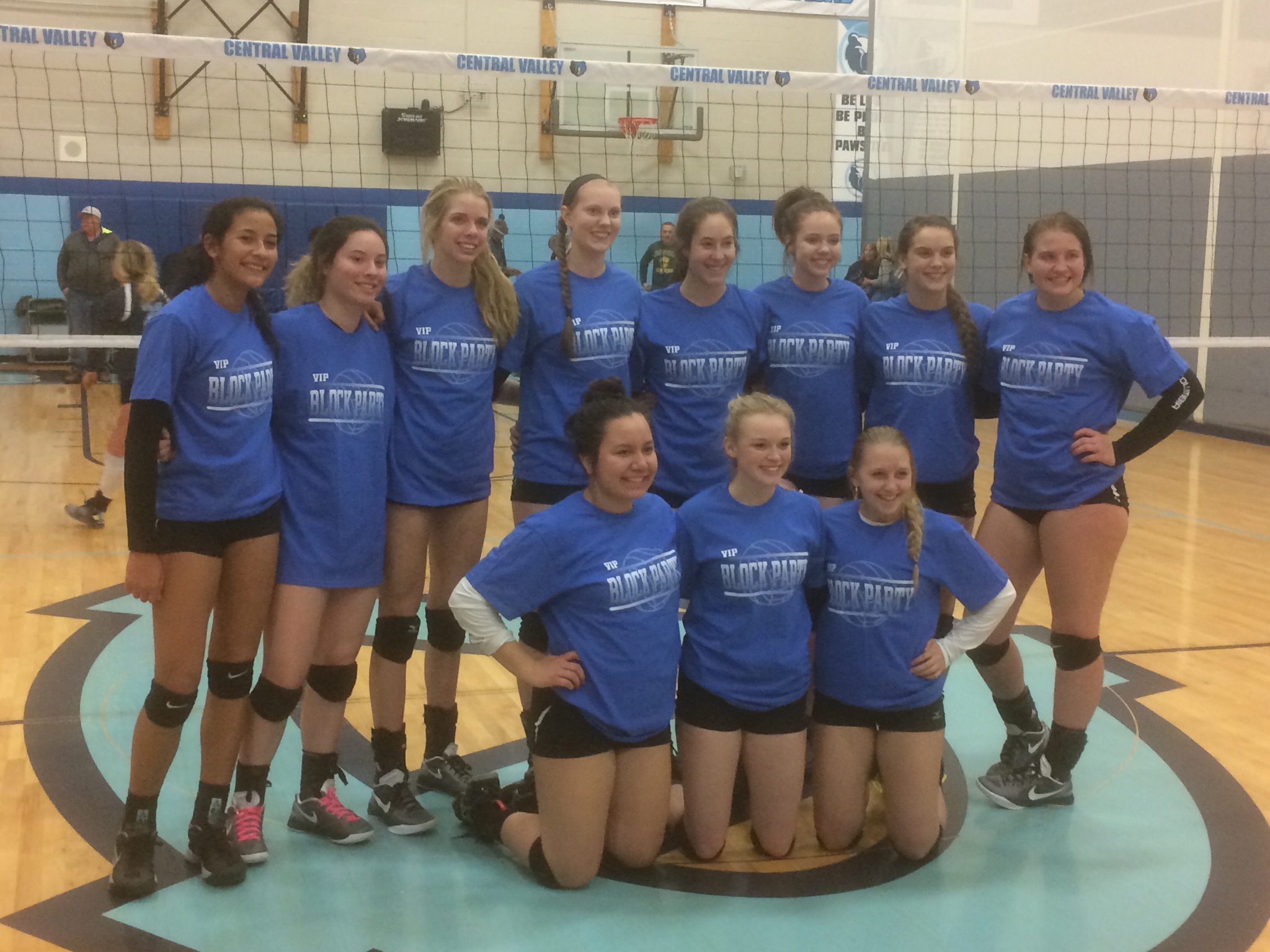 Columbia 17-Black, VIP Block Party Silver Champions